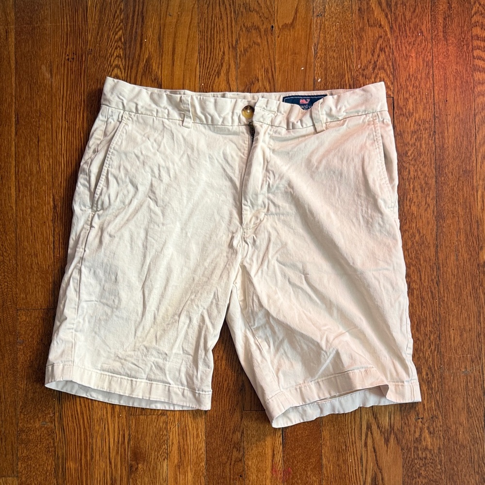 Vineyard Vines Men's Light Tan Shorts